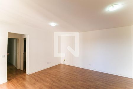 Sala de apartamento para alugar com 3 quartos, 73m² em Jardim Maria Rosa, Taboão da Serra