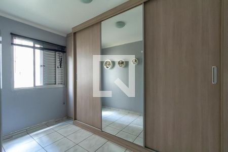 Quarto 1 de apartamento para alugar com 2 quartos, 54m² em Alves Dias, São Bernardo do Campo