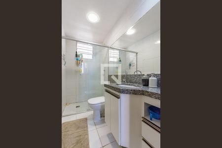 Apartamento à venda com 238m², 5 quartos e 3 vagasBanheiro Social