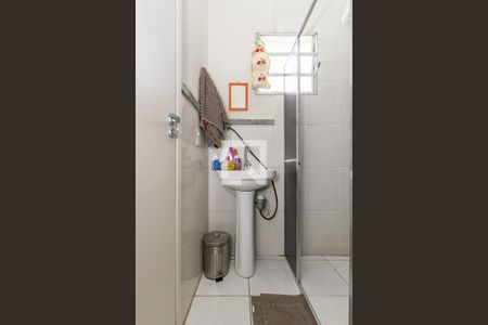 Apartamento à venda com 238m², 5 quartos e 3 vagasBanheiro da Suíte 2