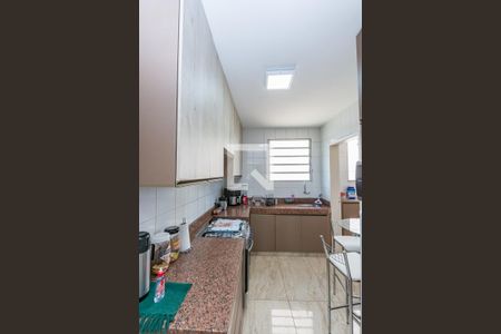 Apartamento à venda com 238m², 5 quartos e 3 vagasCozinha