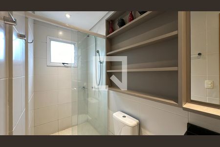 Banheiro de apartamento para alugar com 1 quarto, 46m² em Prado Velho, Curitiba