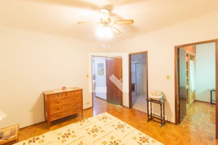 Casa à venda com 226m², 4 quartos e 3 vagasQuarto 1