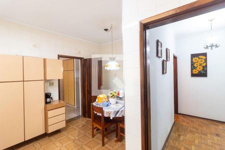 Casa à venda com 226m², 4 quartos e 3 vagasCozinha