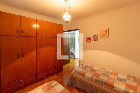 Casa à venda com 226m², 4 quartos e 3 vagas3 Quarto