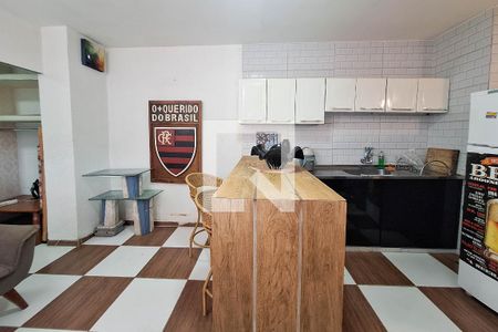 Cozinha de casa para alugar com 1 quarto, 40m² em Piratininga, Niterói