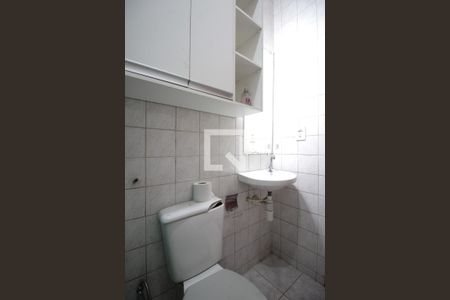 Casa à venda com 65m², 2 quartos e 1 vagaBanheiro Social