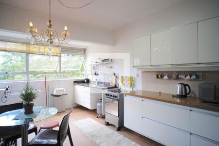 Apartamento para alugar com 129m², 3 quartos e 1 vagaCozinha