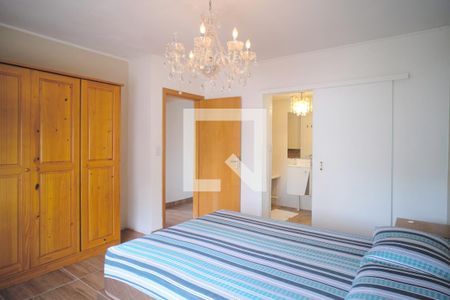 Quarto Suíte de apartamento para alugar com 3 quartos, 129m² em Jardim Lindóia, Porto Alegre