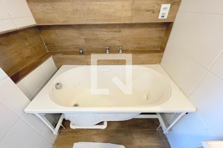 Apartamento para alugar com 129m², 3 quartos e 1 vaga Apartamento para alugar com 129m², 3 quartos e 1 vagaBanheiro suíte