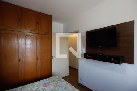 Quarto 1 de apartamento à venda com 2 quartos, 75m² em Vila Prado, São Paulo