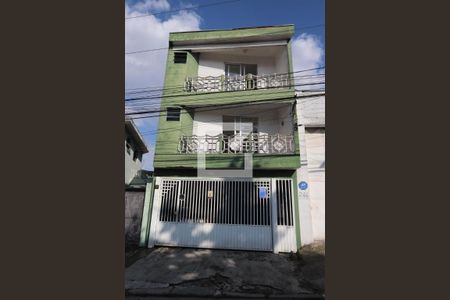 Casa para alugar com 100m², 3 quartos e 1 vagaFachada