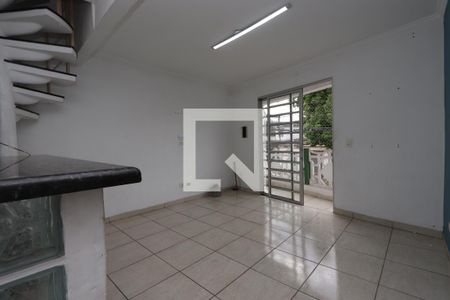 Sala de casa para alugar com 3 quartos, 80m² em Parque Sao Rafael, São Paulo