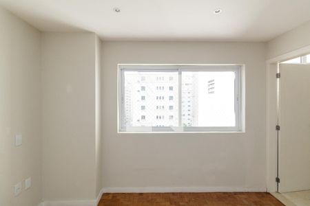 Apartamento à venda com 330m², 4 quartos e 2 vagas Apartamento à venda com 330m², 4 quartos e 2 vagasQuarto 4 - Suíte