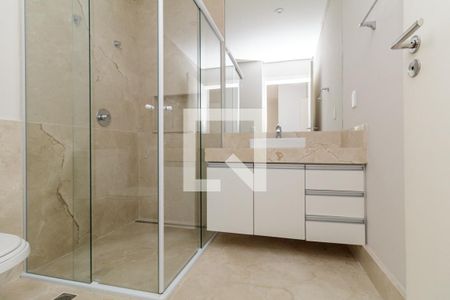 Apartamento à venda com 330m², 4 quartos e 2 vagas Apartamento à venda com 330m², 4 quartos e 2 vagasBanheiro 2 - Suíte