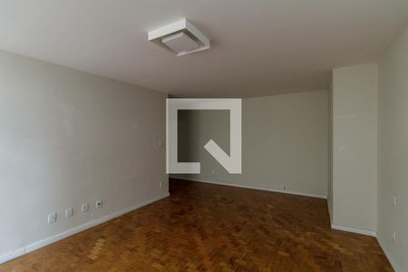 Apartamento à venda com 330m², 4 quartos e 2 vagas Apartamento à venda com 330m², 4 quartos e 2 vagasQuarto 1 - Suíte