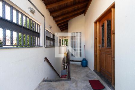 Casa à venda com 230m², 4 quartos e 4 vagasEntrada