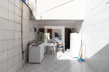 Casa à venda com 230m², 4 quartos e 4 vagasÁrea de Serviço