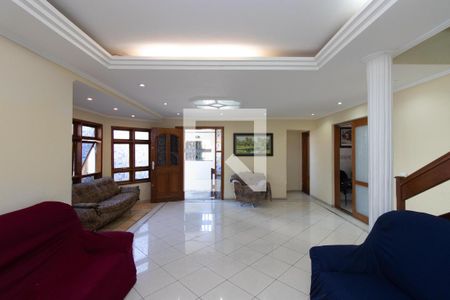 Sala de casa à venda com 4 quartos, 230m² em Parque Vitoria, São Paulo