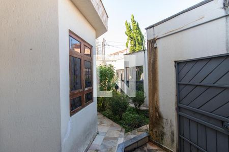 Casa à venda com 230m², 4 quartos e 4 vagasEntrada