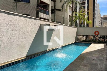 Apartamento à venda com 38m², 1 quarto e 1 vagaÁrea comum - Piscina
