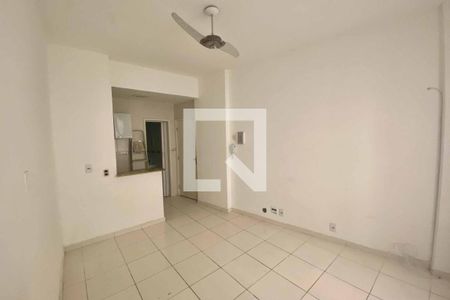 Sala/Quarto de kitnet/studio à venda com 1 quarto, 26m² em Centro, Rio de Janeiro