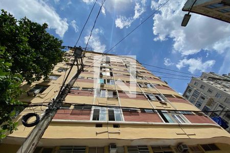 Studio à venda com 26m², 1 quarto e sem vaga Studio à venda com 26m², 1 quarto e sem vagaFachada