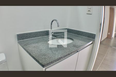 Banheiro de apartamento para alugar com 1 quarto, 31m² em Vila Mariana, São Paulo