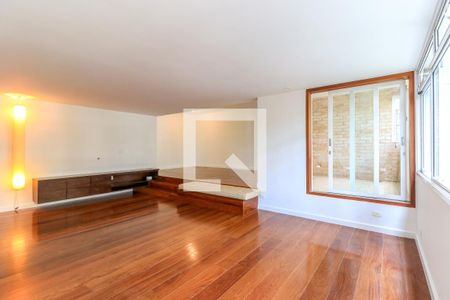 Sala 1 de apartamento para alugar com 3 quartos, 220m² em Santo Amaro, São Paulo