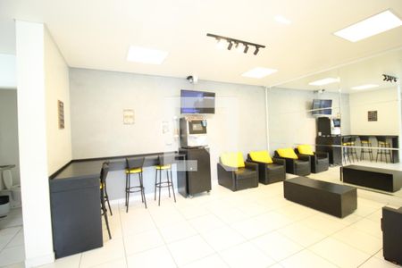 Apartamento para alugar com 75m², 2 quartos e 1 vagaMercado