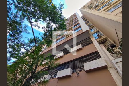 Apartamento à venda com 200m², 5 quartos e 3 vagasFachada
