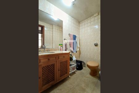 Apartamento à venda com 200m², 5 quartos e 3 vagasBanheiro social