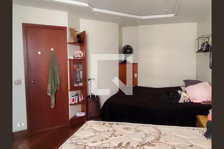 Apartamento à venda com 200m², 5 quartos e 3 vagasQuarto 4