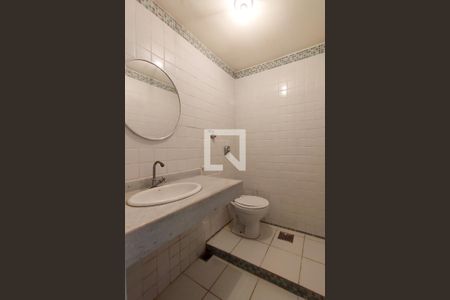 Apartamento à venda com 200m², 5 quartos e 3 vagasÁrea comum - banheiro