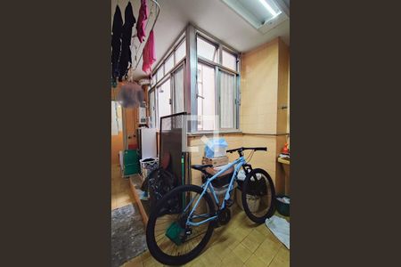 Apartamento à venda com 200m², 5 quartos e 3 vagasÁrea de serviço