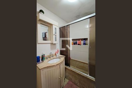 Apartamento à venda com 200m², 5 quartos e 3 vagasBanheiro da Suíte