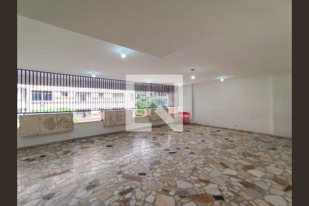 Apartamento à venda com 200m², 5 quartos e 3 vagasÁrea comum - salão de festas