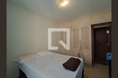 Apartamento à venda com 200m², 5 quartos e 3 vagasQuarto 2