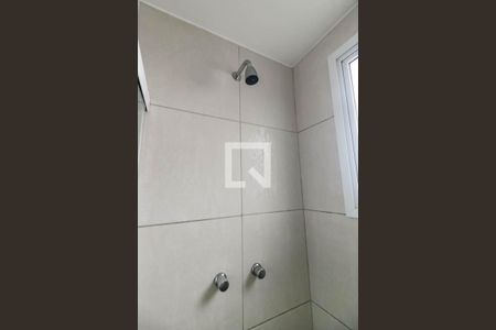 Apartamento à venda com 82m², 2 quartos e 2 vagasBanheiro da Suíte