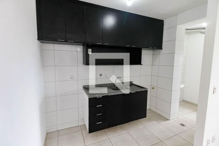 Apartamento à venda com 82m², 2 quartos e 2 vagasCozinha - Armários