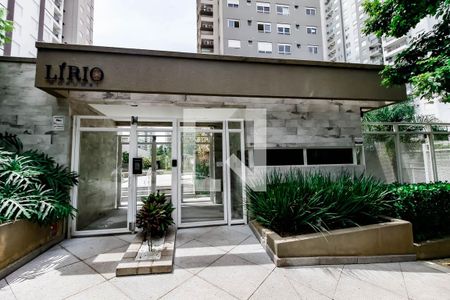 Apartamento à venda com 82m², 2 quartos e 2 vagasFachada e portaria