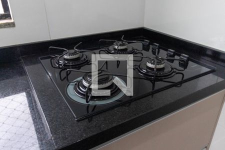Cozinha de apartamento para alugar com 2 quartos, 50m² em Vila Granada, São Paulo