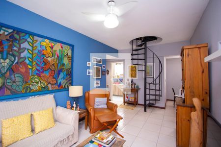 Sala de apartamento à venda com 2 quartos, 130m² em Centro, Niterói