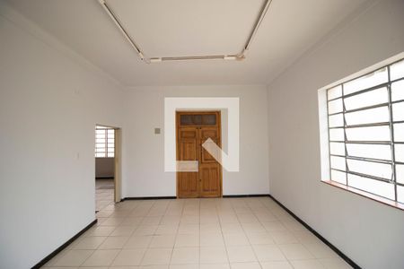 Sala 2 de casa para alugar com 3 quartos, 450m² em Setor Coimbra, Goiânia