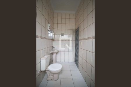 Casa para alugar com 300m², 3 quartos e 3 vagasBanheiro da suíte 2