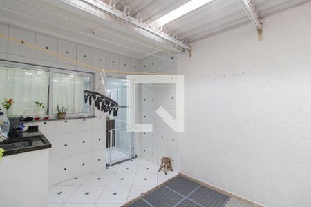 Casa à venda com 160m², 3 quartos e 2 vagas Casa à venda com 160m², 3 quartos e 2 vagasÁrea de Serviço