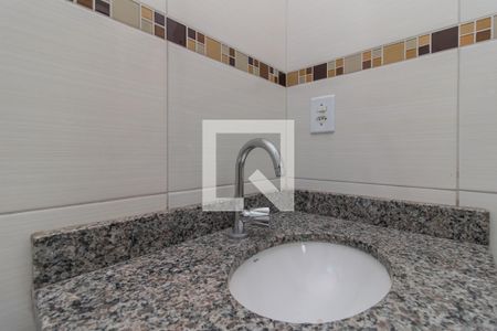 Casa à venda com 160m², 3 quartos e 2 vagas Casa à venda com 160m², 3 quartos e 2 vagasBanheiro 3