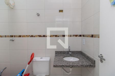 Casa à venda com 160m², 3 quartos e 2 vagas Casa à venda com 160m², 3 quartos e 2 vagasBanheiro 3