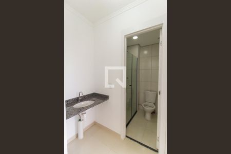 Apartamento para alugar com 35m², 2 quartos e sem vaga Apartamento para alugar com 35m², 2 quartos e sem vagaBanheiro