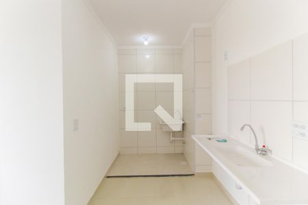 Apartamento para alugar com 35m², 2 quartos e sem vaga Apartamento para alugar com 35m², 2 quartos e sem vagaCozinha e Área de Serviço